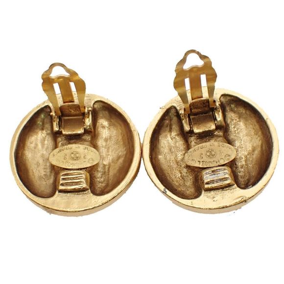 CHANEL Coco Mark Earrings - Picture 3 of 10